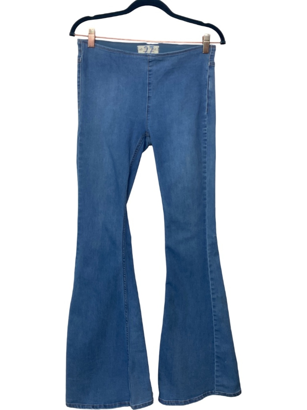 We The Free Penny Pull-On Flare‎ Jeans - Picture 3 of 8